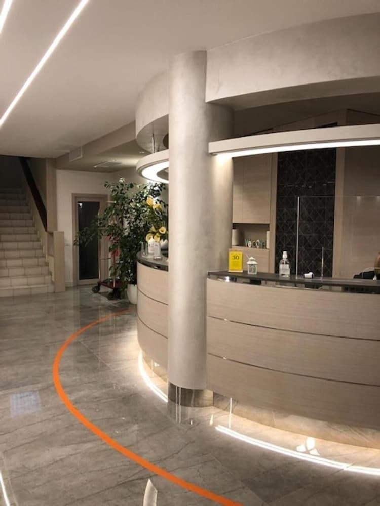 Hotel Olimpia อิโมลา ภายนอก รูปภาพ