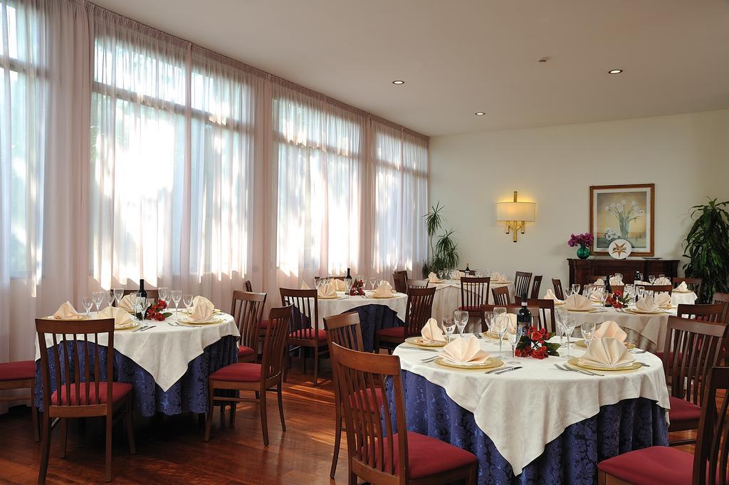 Hotel Olimpia อิโมลา ภายนอก รูปภาพ