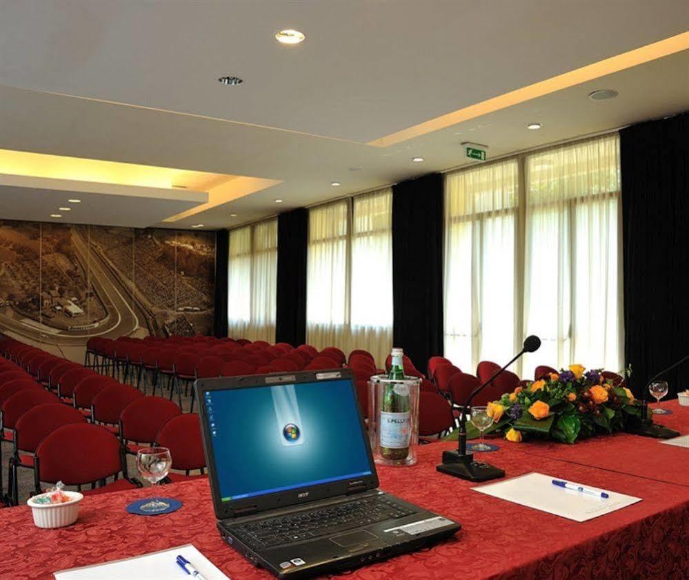 Hotel Olimpia อิโมลา ภายนอก รูปภาพ